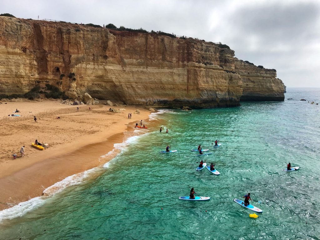 As praias paradisíacas que ainda resistem no Algarve